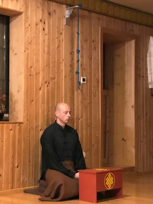 Einführung in die Meditation mit Trigon, Ankündigung